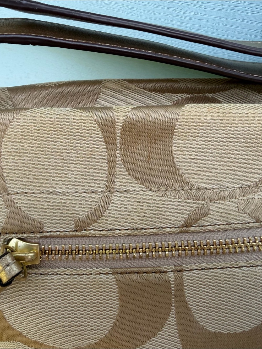Coach Beige Signature Canvas Hobo Shoulder Bag - Picture 10 of 16